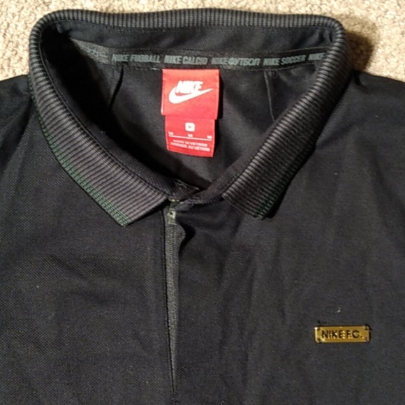 Nike Football Collar Tee - Picture 2 of 4